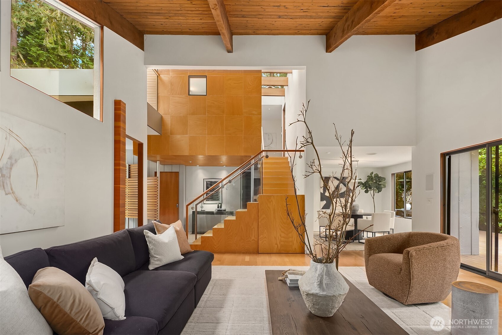 10020 NE 27th Street