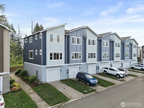 Photo of 17411 118th Avenue Ct E #A, Puyallup, WA 98374 (MLS # 2523597)