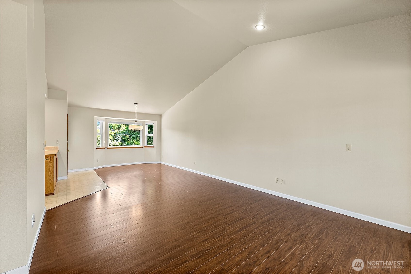 117 Eagle Glen Court