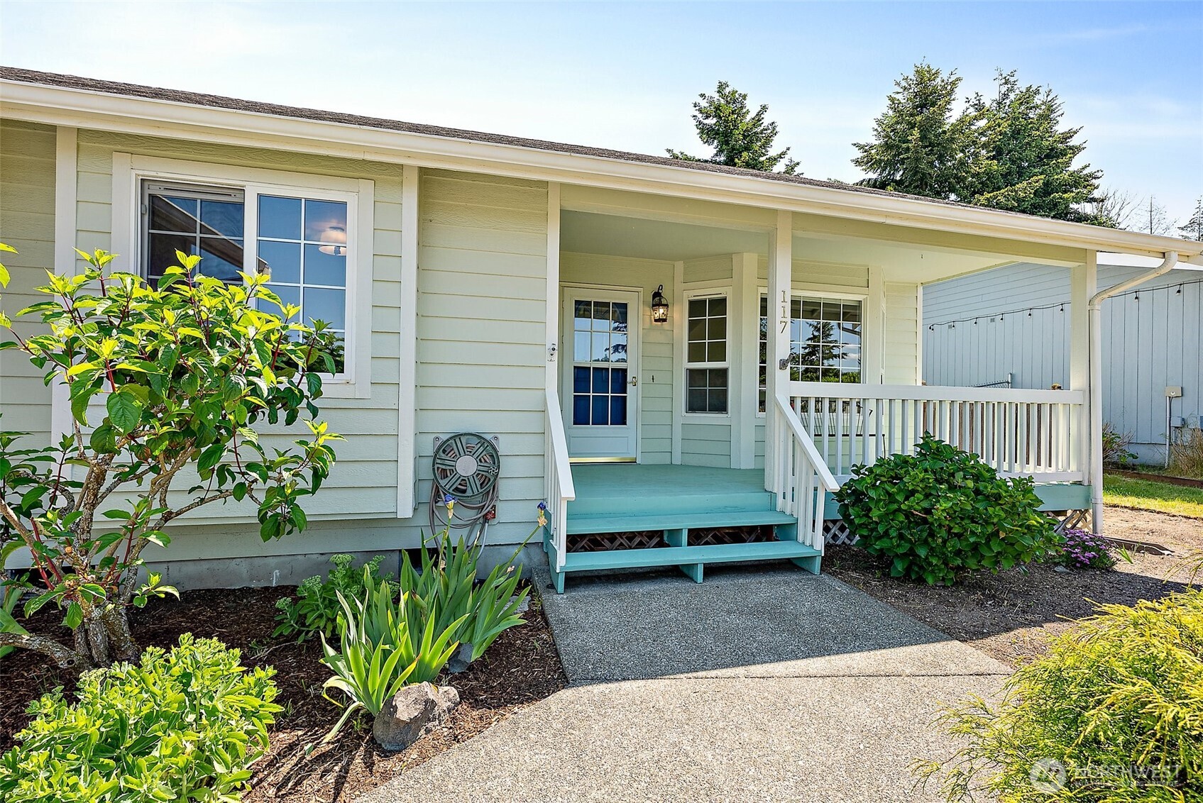 117 Eagle Glen Court