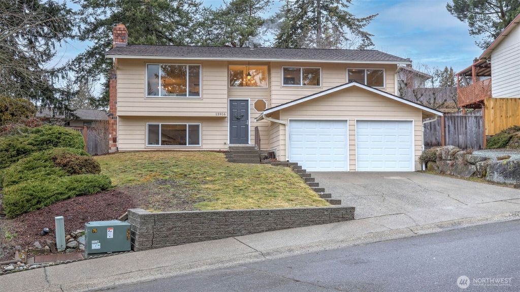 Photo of 15916 SE 177th Street, Renton, WA 98058 (MLS # 2334007)