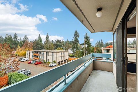 Photo of 12300 33rd Avenue NE #402, Seattle, WA 98125 (MLS # 2456410)