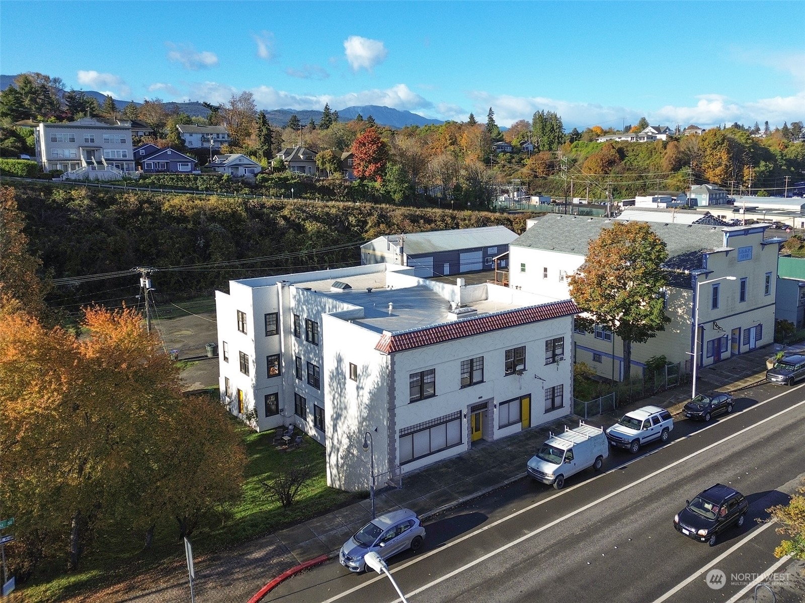 306 W First Street
