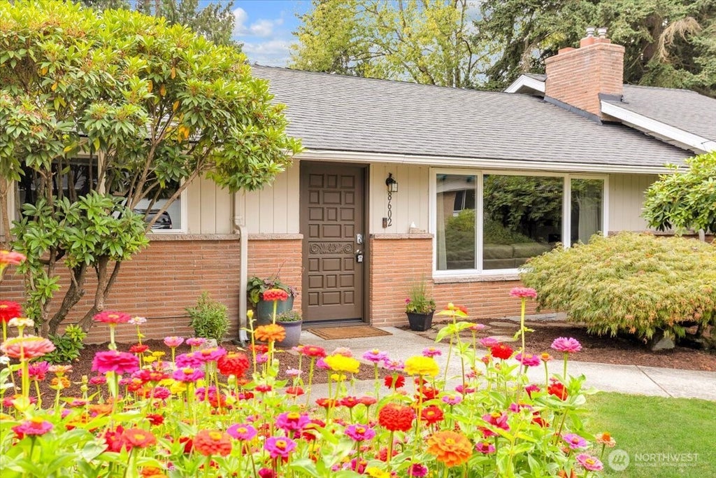 Photo of 8602 Maple Lane, Edmonds, WA 98026 (MLS # 2575874)