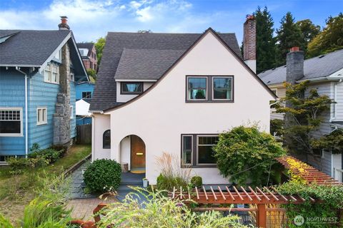 Photo of 814 N G Street, Tacoma, WA 98403 (MLS # 2431133)