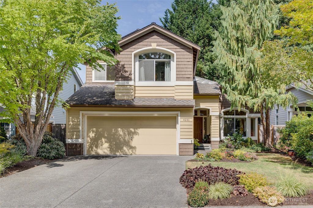 Photo of 4231 258th Avenue SE, Sammamish, WA 98029 (MLS # 2418024)