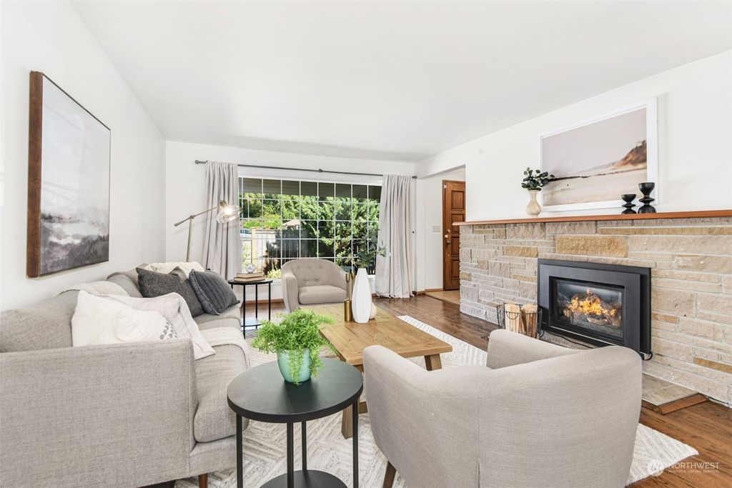 Photo of 2331 N 136th Street, Seattle, WA 98133 (MLS # 2165517)