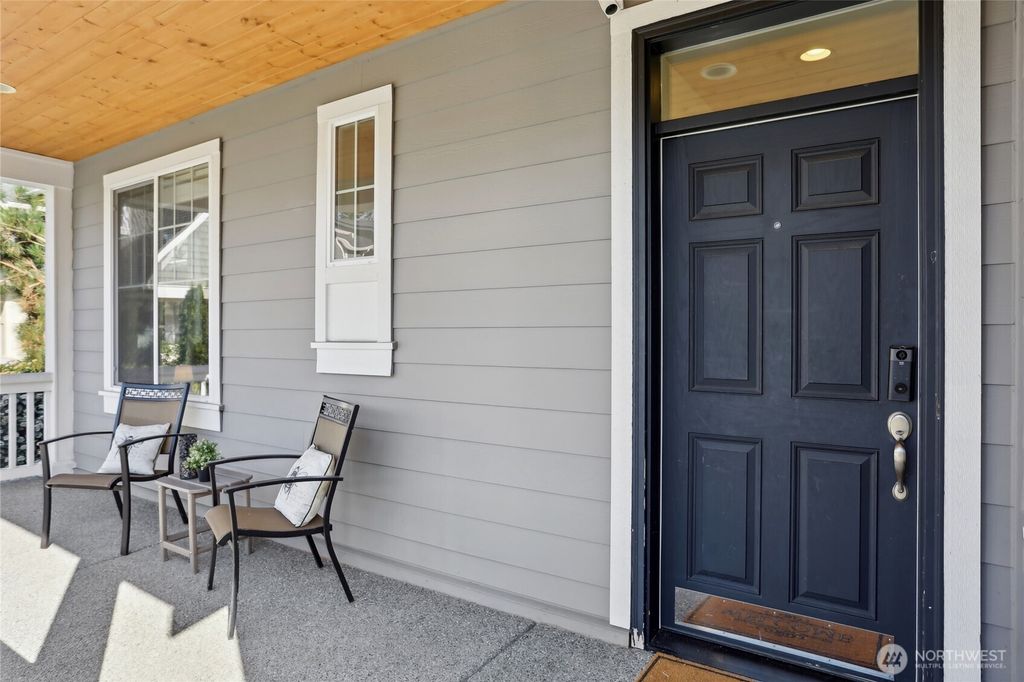 Photo of 6276 119th Avenue SE, Bellevue, WA 98006 (MLS # 2356679)