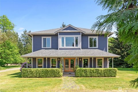 Photo of 323 E Alderwood Road, Belfair, WA 98528 (MLS # 2373913)