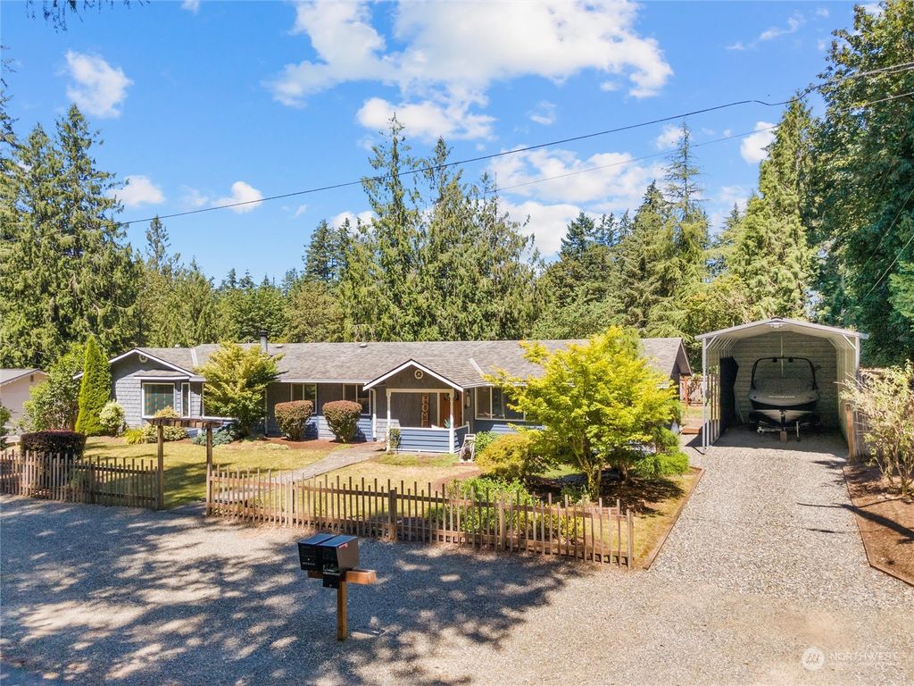 Photo of 22820 SE 312th Street, Black Diamond, WA 98010 (MLS # 2267947)