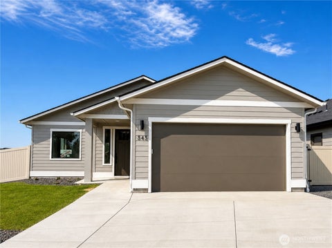 Photo of 545 S Oasis Loop, East Wenatchee, WA 98802 (MLS # 2564087)