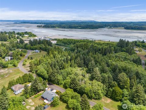Photo of 56 Ranta Road, South Bend, WA 98586 (MLS # 2418431)
