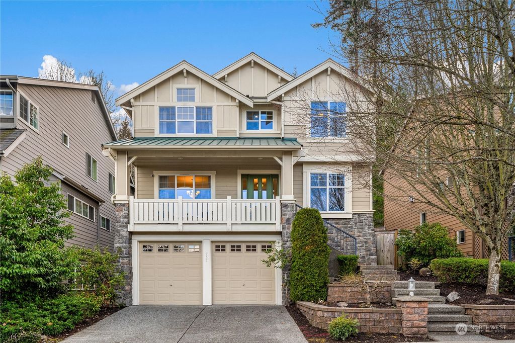 Photo of 757 Bear Ridge Drive NW, Issaquah, WA 98027 (MLS # 2210369)