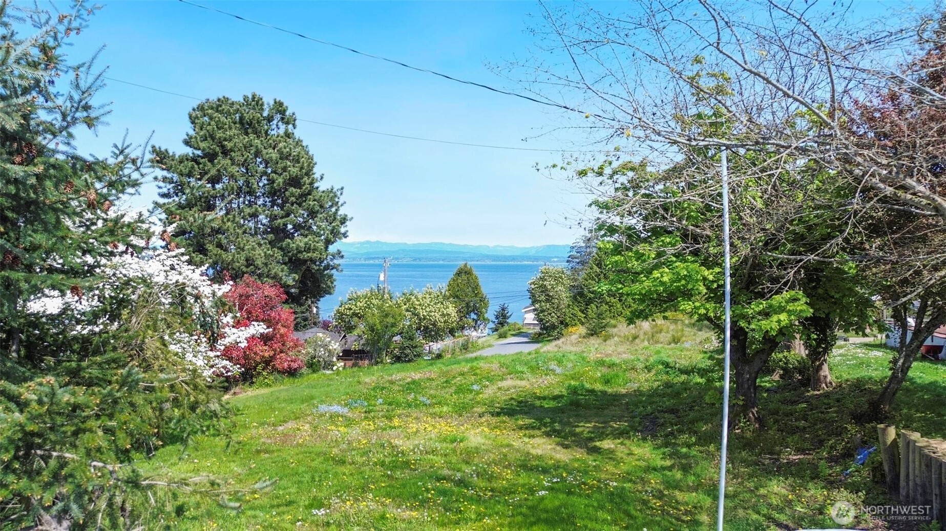 1481 SE Camano Drive