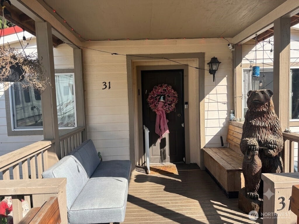 31 Spruce Lane