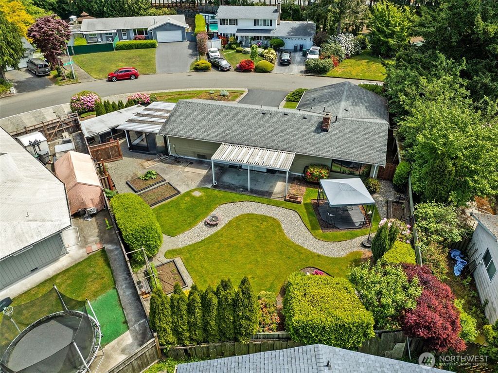 Photo of 32305 10th Place S, Federal Way, WA 98003 (MLS # 2380596)