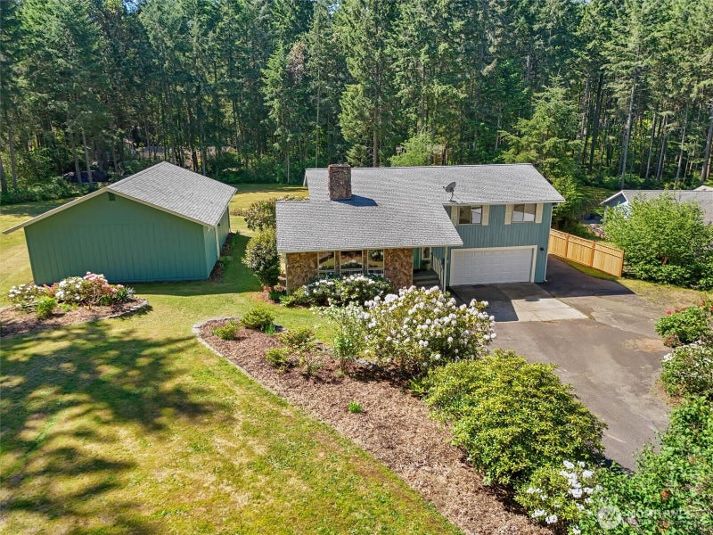 870 Kamus Place
