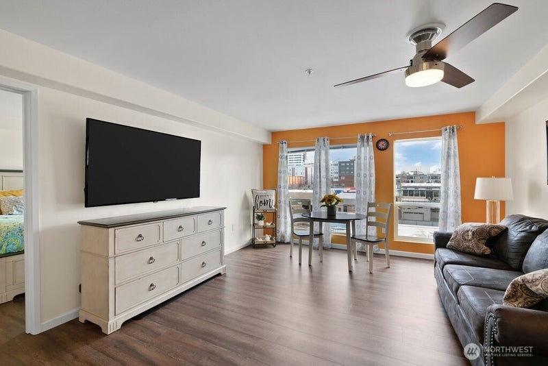 2818 Grand Avenue B501