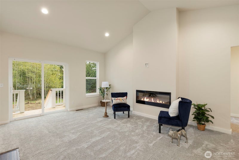381 Rainier Lane