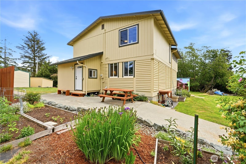 840 Wolverine Place