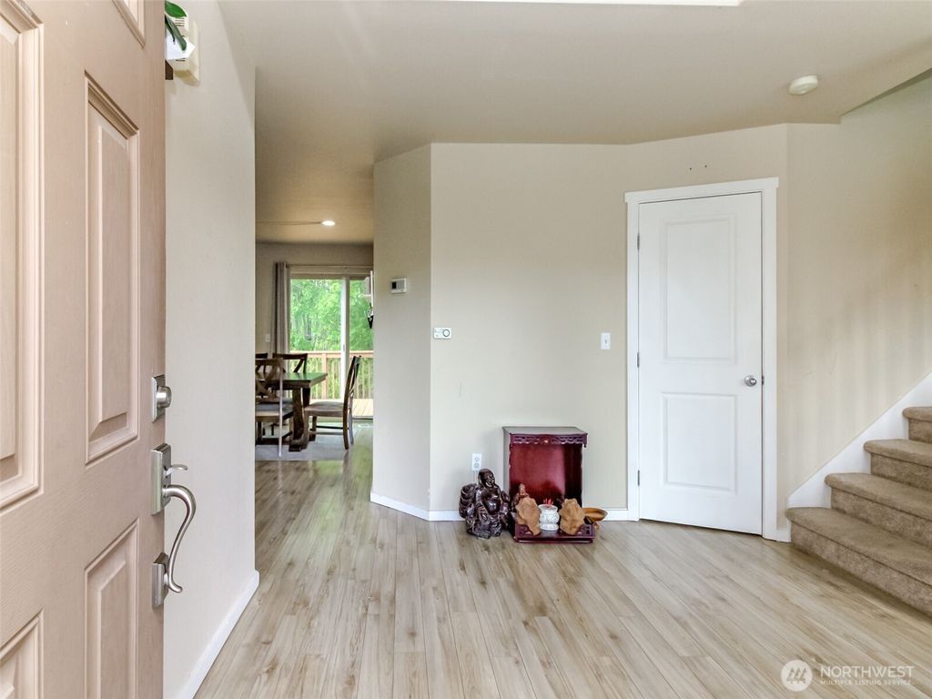 Photo of 9506 10th Street E, Tacoma, WA 98445 (MLS # 2528205)