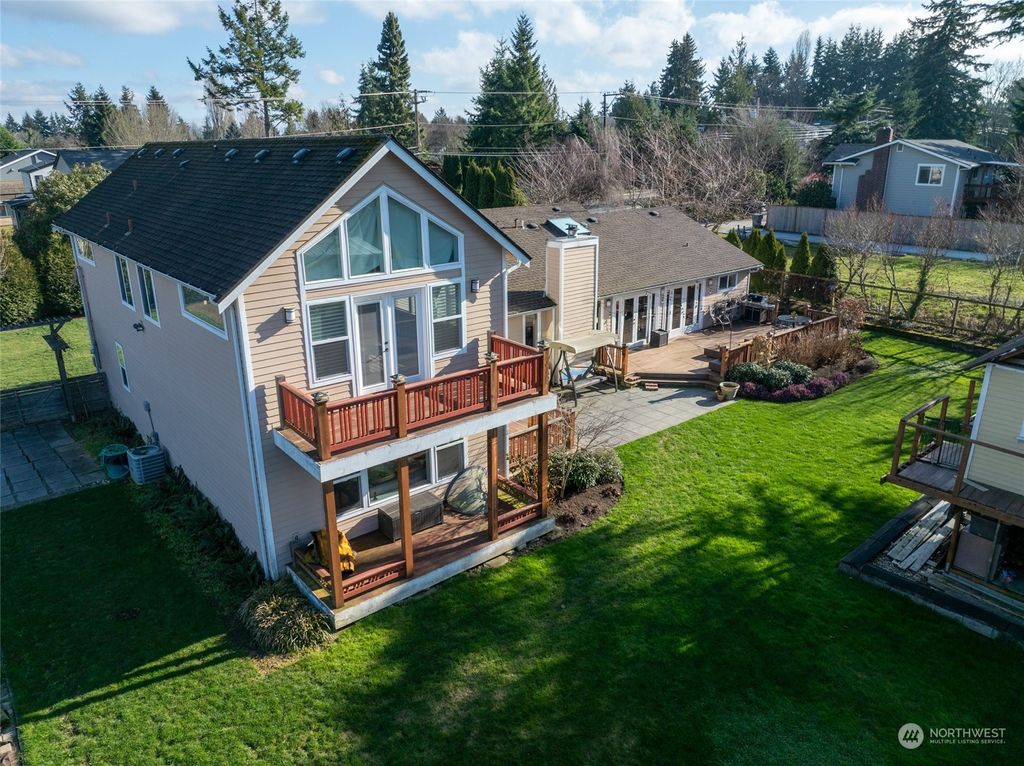 Photo of 13133 84th Avenue NE, Kirkland, WA 98034 (MLS # 2192660)