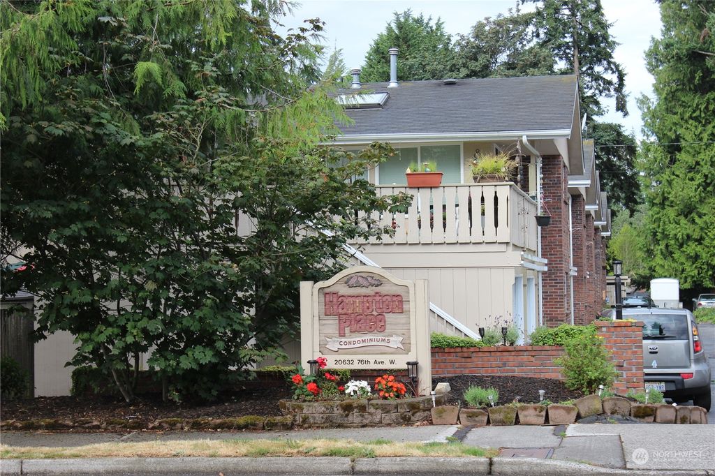 Photo of 20632 76th Avenue W, Edmonds, WA 98026 (MLS # 2281049)