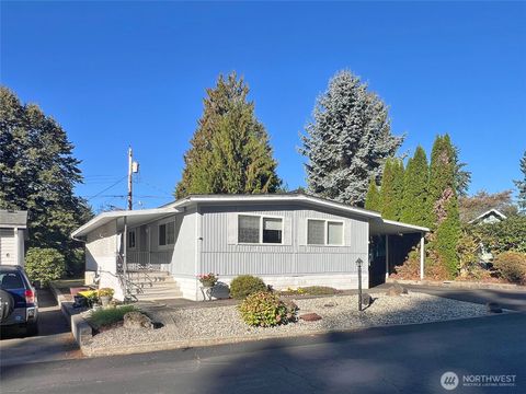 Photo of 7300 32nd Avenue NE #8, Olympia, WA 98516 (MLS # 2440718)