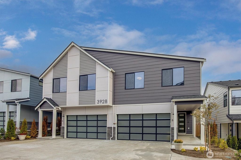 Photo of 3928 214th Place SE #B, Bothell, WA 98021 (MLS # 2433838)
