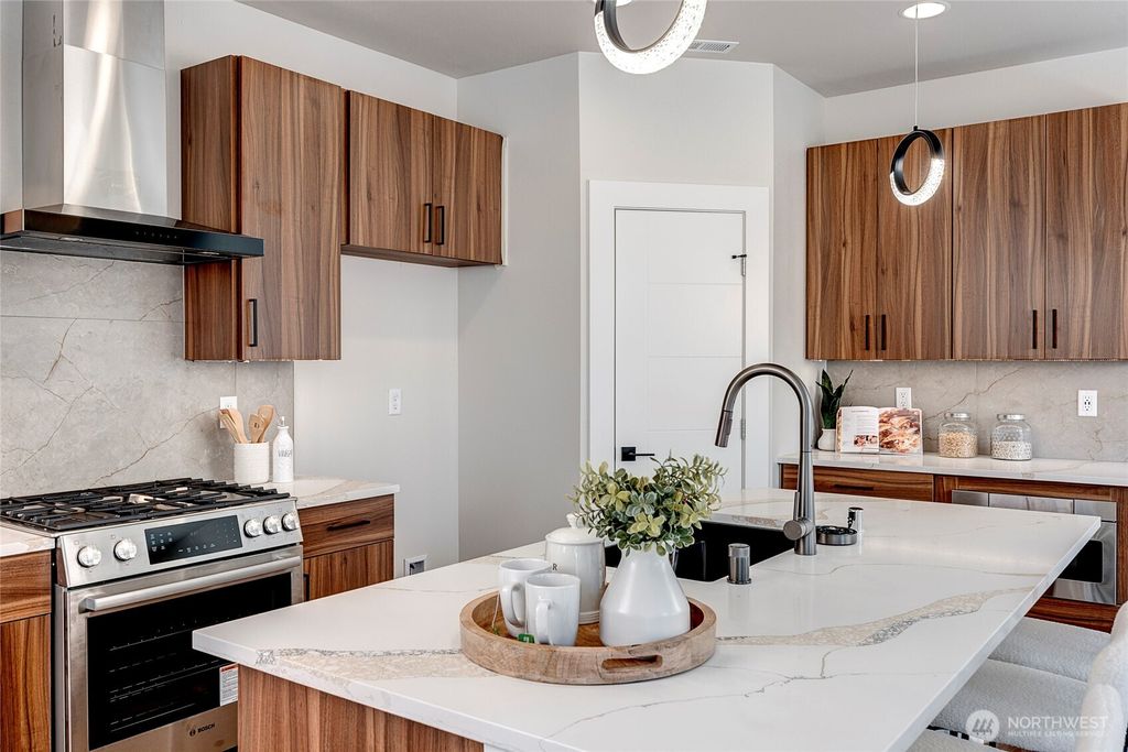 Photo of 21403 39th Drive SE #B, Bothell, WA 98021 (MLS # 2455285)