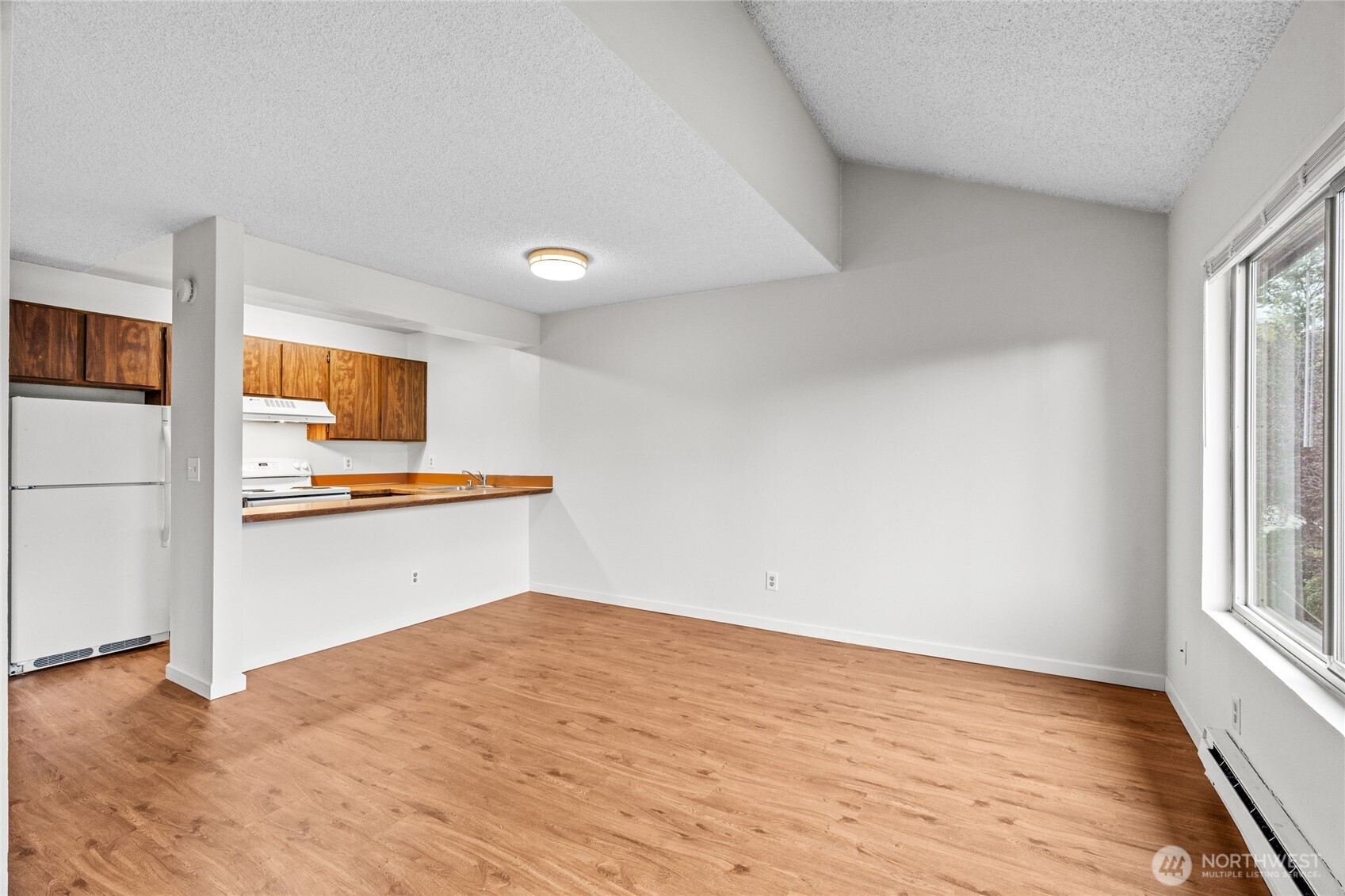 1402 E Cherry Street