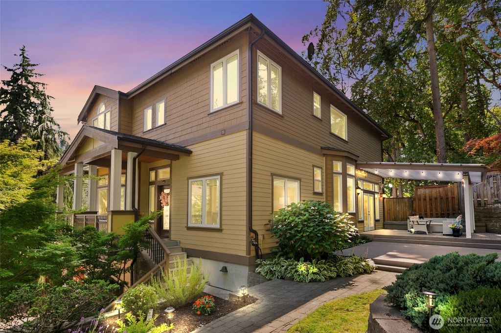 Photo of 14248 SE Allen Road, Bellevue, WA 98006 (MLS # 2400814)