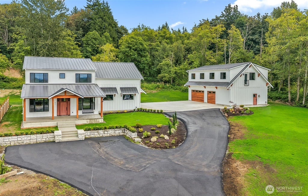 Photo of 511 75th Avenue SE, Lake Stevens, WA 98258 (MLS # 2557850)