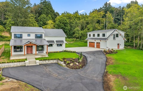 Photo of 511 75th Avenue SE, Lake Stevens, WA 98258 (MLS # 2557850)