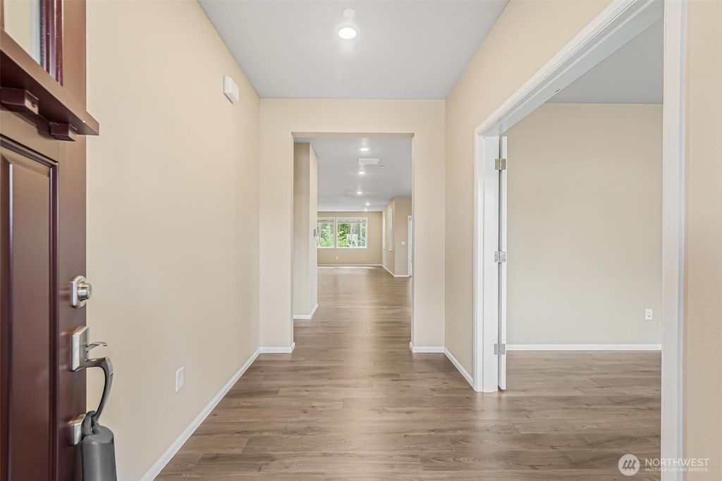 Photo of 29035 238th Avenue SE, Maple Valley, WA 98010 (MLS # 2422129)