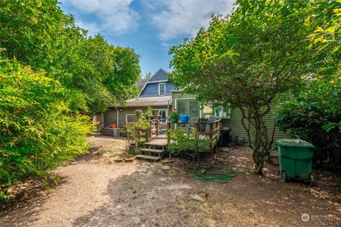 3636 Linden Avenue N Seattle WA 98103