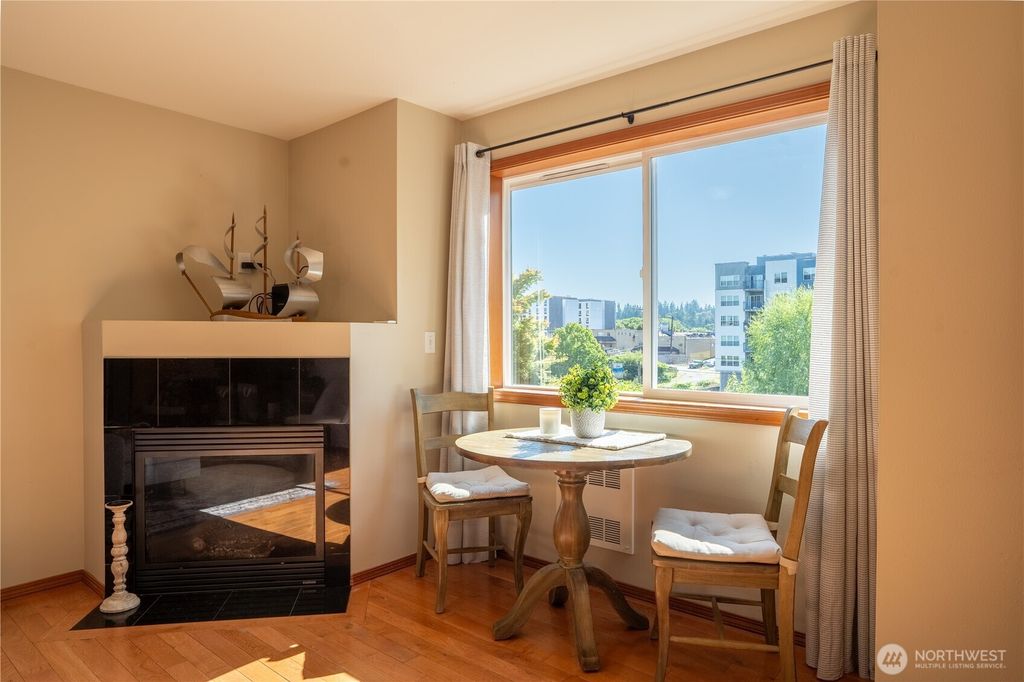 Photo of 12723 35th Avenue NE #B, Seattle, WA 98125 (MLS # 2403036)