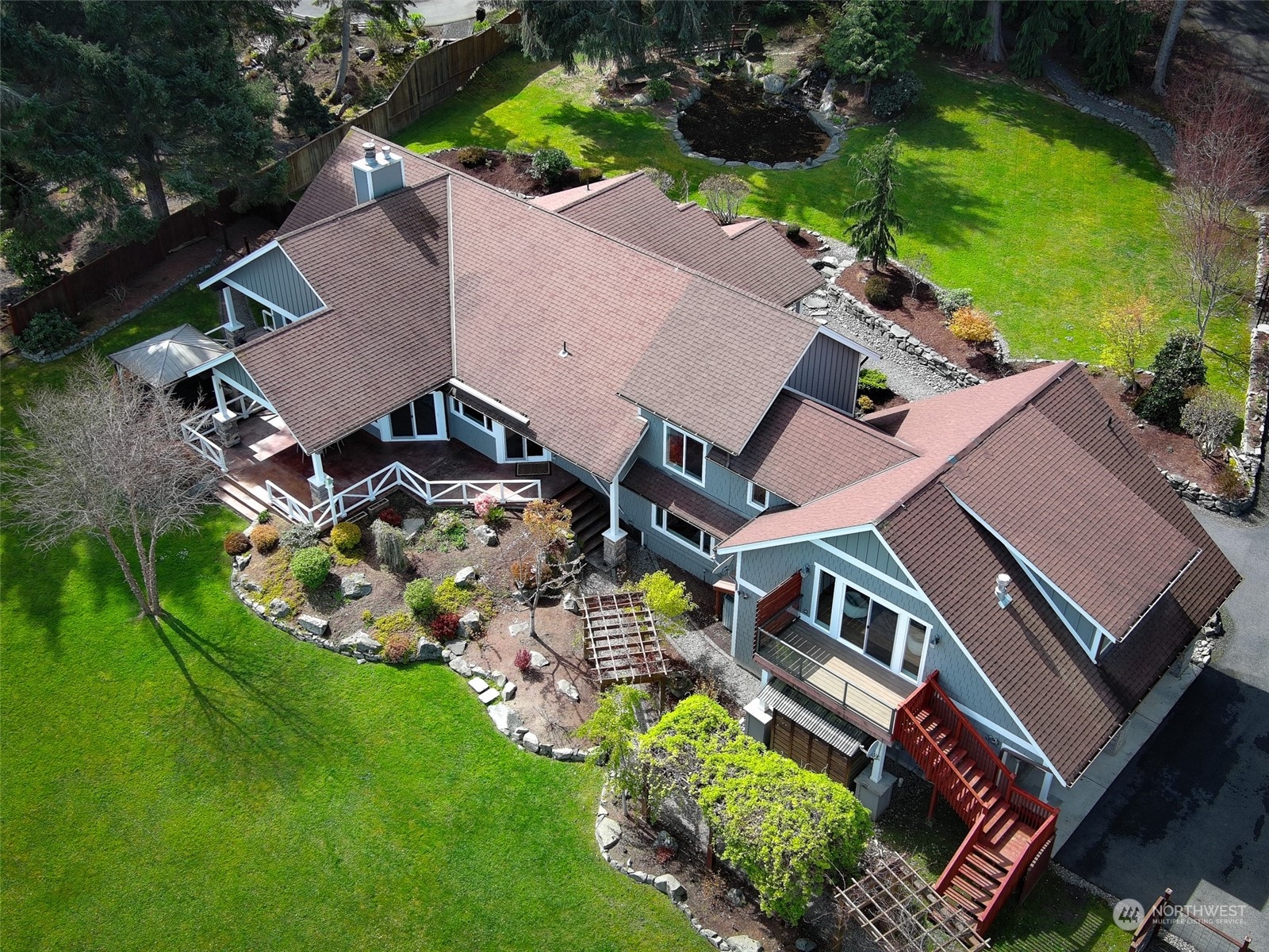 15 White Rock Lane