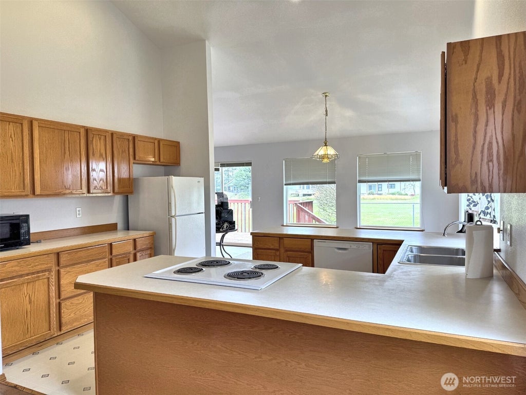 Photo of 567 Puffin Avenue NE, Ocean Shores, WA 98569 (MLS # 2550963)