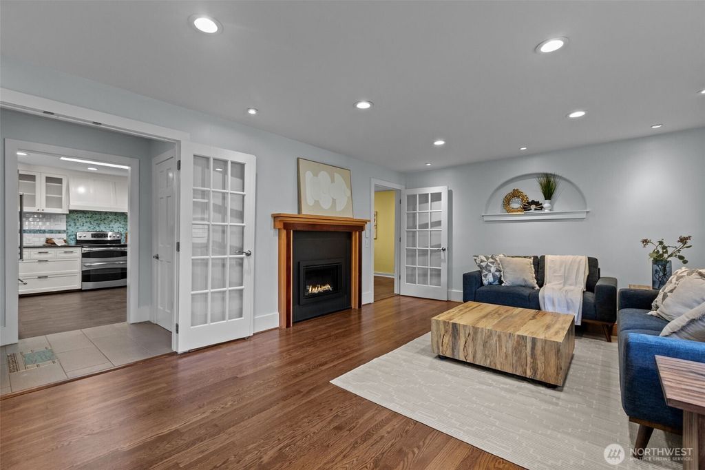 Photo of 1716 N 125th Street, Seattle, WA 98133 (MLS # 2385918)