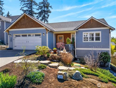 Photo of 1268 Curtis Wy Way, Freeland, WA 98249 (MLS # 2504123)
