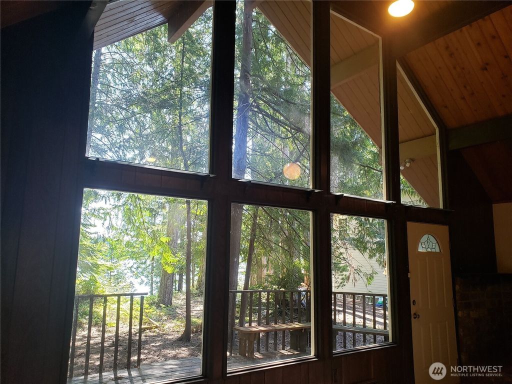 Photo of 101 E Shannon Place, Shelton, WA 98584 (MLS # 2460698)