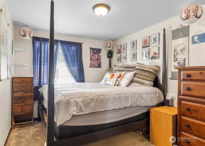 Yelm, Washington 98597, United States, 4 Bedrooms Bedrooms, ,3 BathroomsBathrooms,Residential,Active,203519