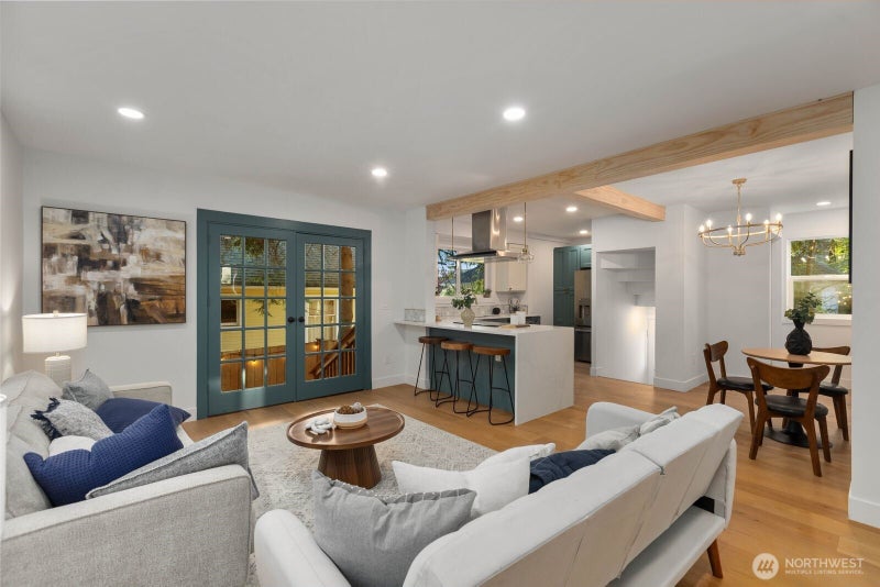 512 NW 44th Street