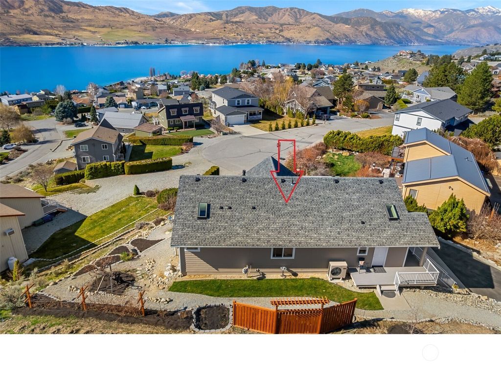 Photo of 204 Stehekin Way, Chelan, WA 98816 (MLS # 2496481)