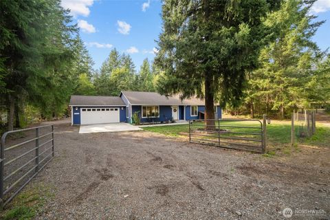 Photo of 18406 229th Avenue E, Orting, WA 98360 (MLS # 2431280) Photo of 18406 229th Avenue E, Orting, WA 98360 (MLS # 2431280)