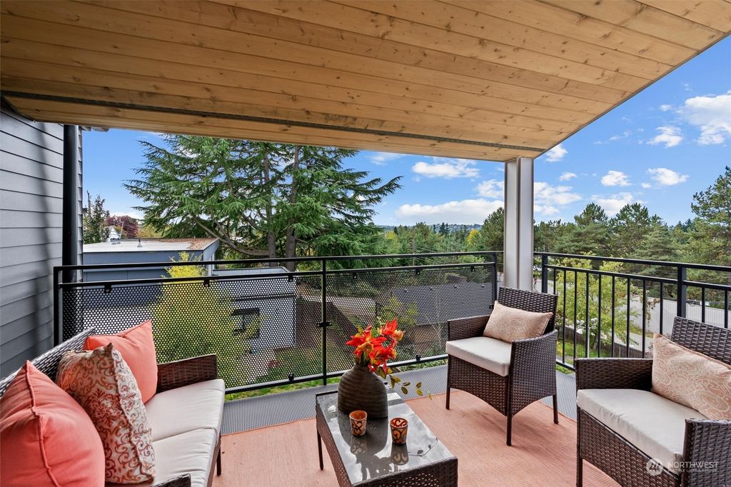 Photo of 8514 1st Avenue NE, Seattle, WA 98115 (MLS # 2173182)