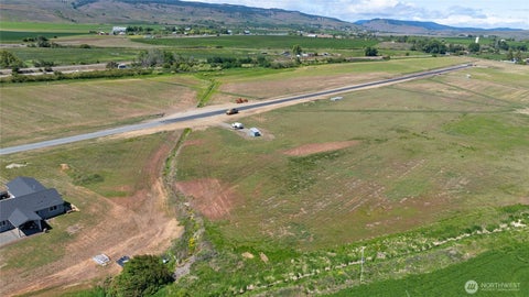 Photo of 521 Thorp Landing Lane, Thorp, WA 98926 (MLS # 2575517)