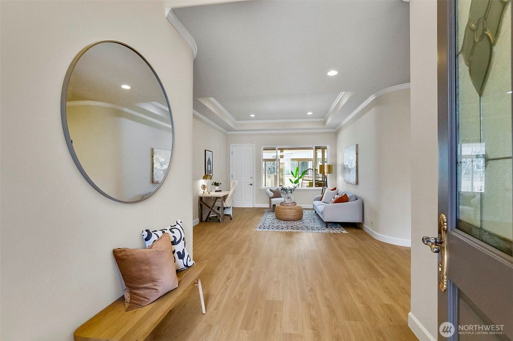 Photo of 2118 246th Avenue SE, Sammamish, WA 98075 (MLS # 2486389)