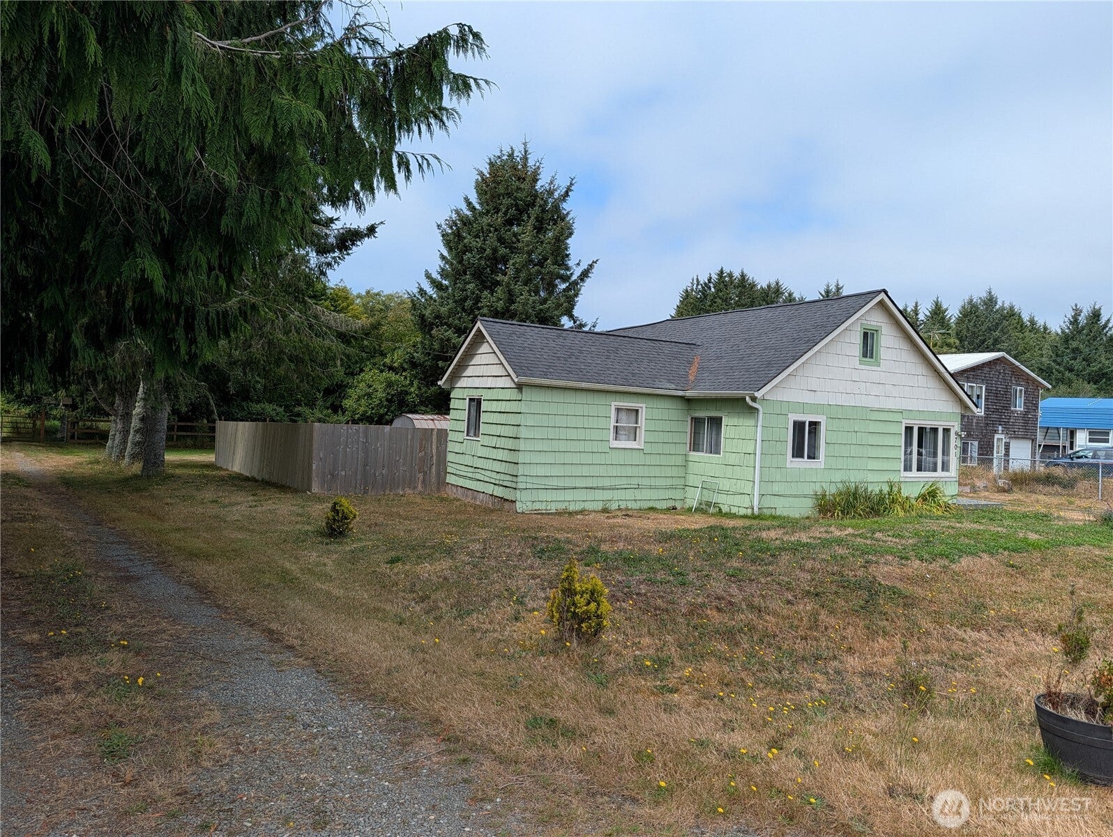 6701 V Place